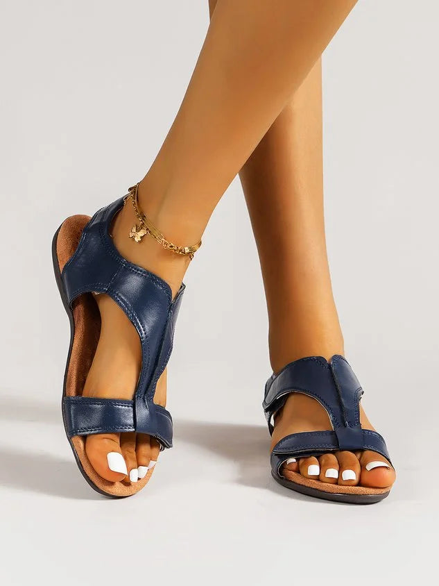 Women's Adjustable Leather Retro Solid Color Casual Portable Sandals