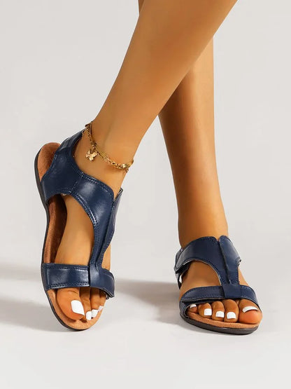 Women's Adjustable Leather Retro Solid Color Casual Portable Sandals