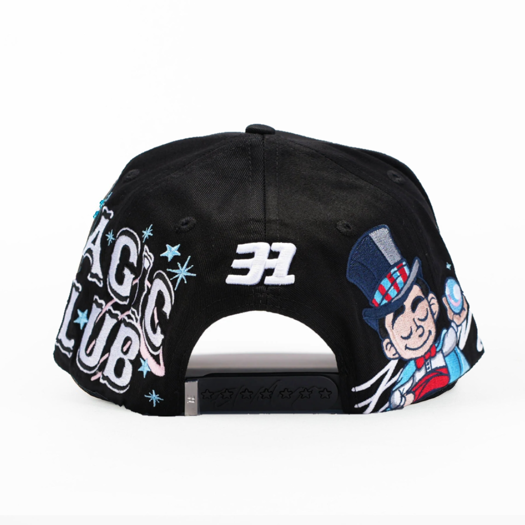 31 HATS – Magic Club